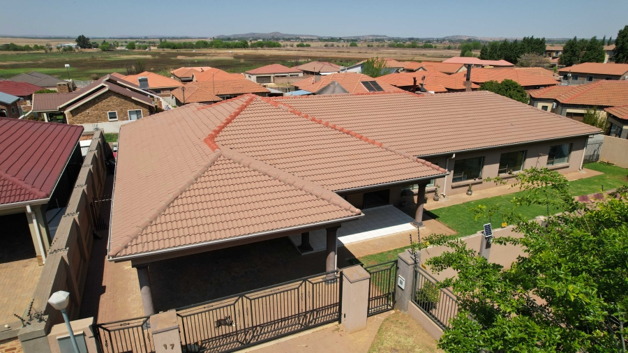 4 Bedroom Property for Sale in Baillie Park North West